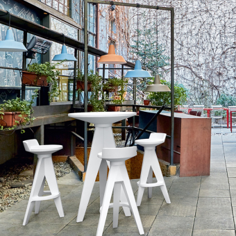 MyYour Oxford matowy - Stolik ogrodowy elegancja i funkcjonalność w Twoim ogrodzie