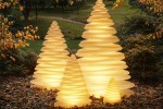Vondom-Chrismy-outdoor-christmas-tree-light-Teresa-Sapey-(1.1).jpg