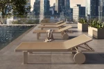 Vondom-Gastby-sun-lounger-Ramón-Esteve-1.jpg