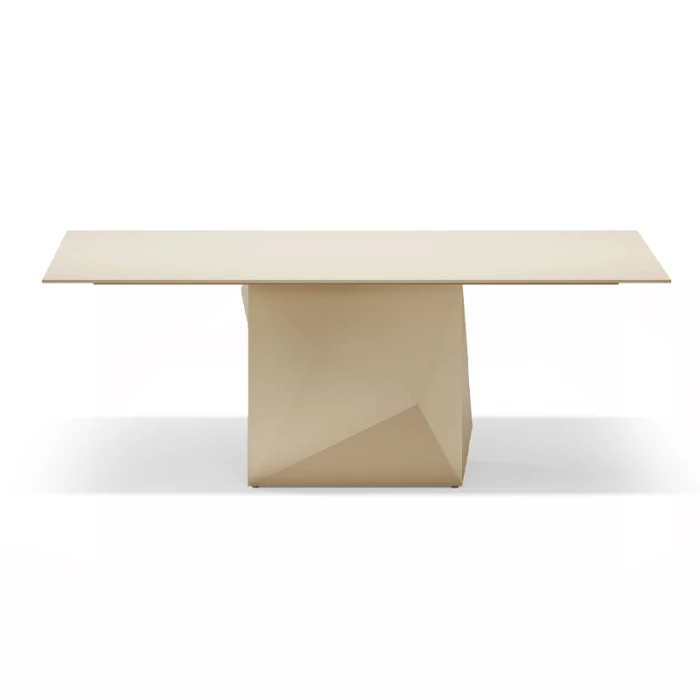 Vondom-Faz-outdoor-dinner-table-Ramon-Esteve-1.jpg