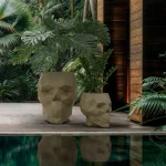 VONDOM__0002_SKULL_2SetFurniturePlanters_Kaki.jpg.webp
