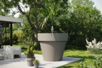 Vondom-Studio-planters-planter-Studio-Vondom-(1).jpg