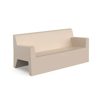 Vondom JUT Sofa ogrodowa - nowoczesny design i komfort w Twoim ogrodzie