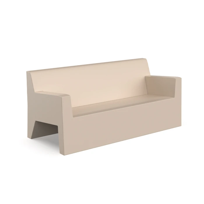 Vondom-Jut-outdoor-sofa-Studio-Vondom-1.jpg