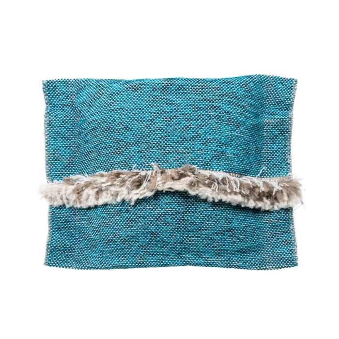 Silky-pillow-40x47cm-azure-scaled-e1737109102814.jpg